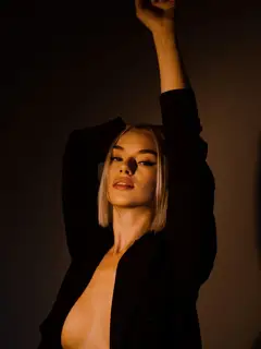 Valery escort à Dubaï