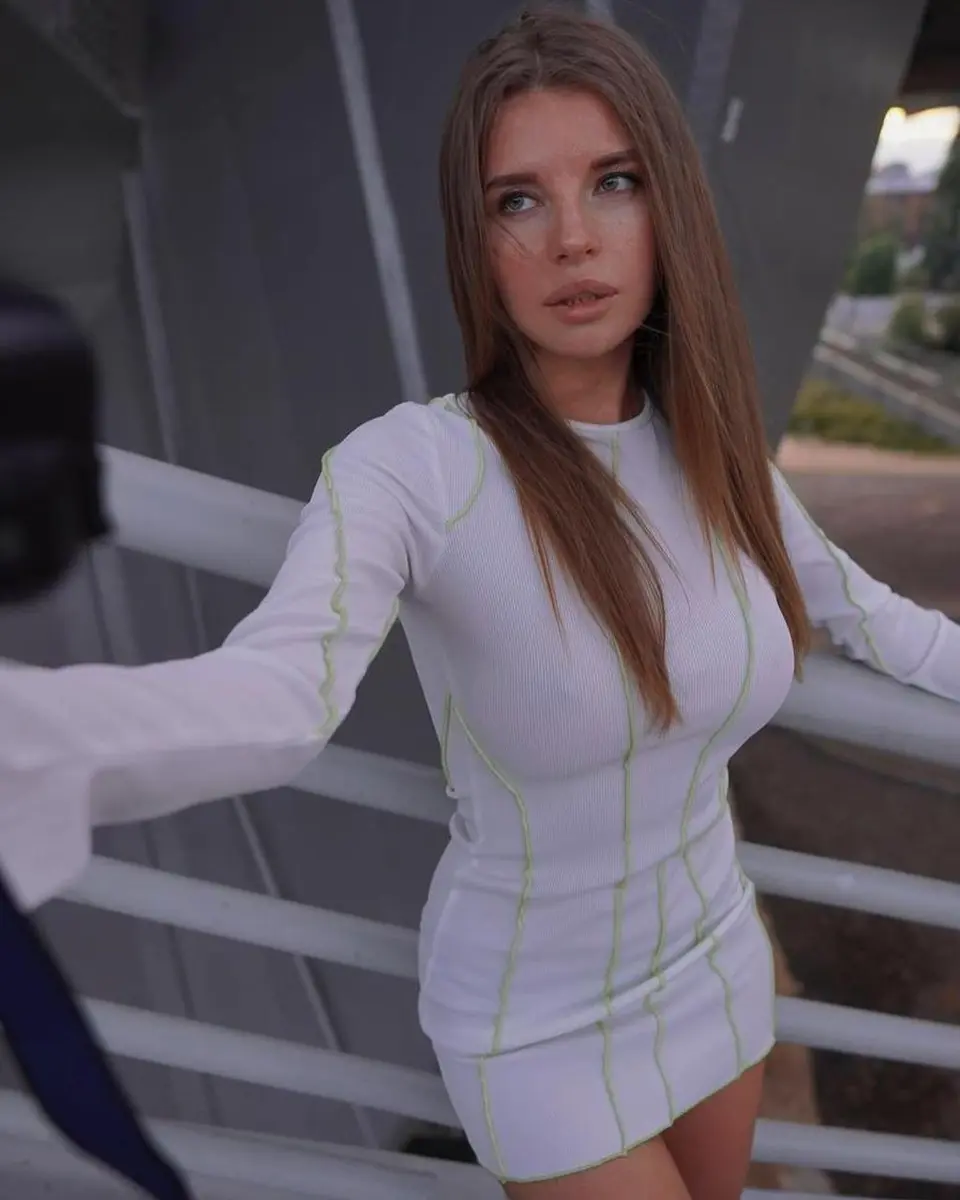 维多利亚 迪拜的应召女郎