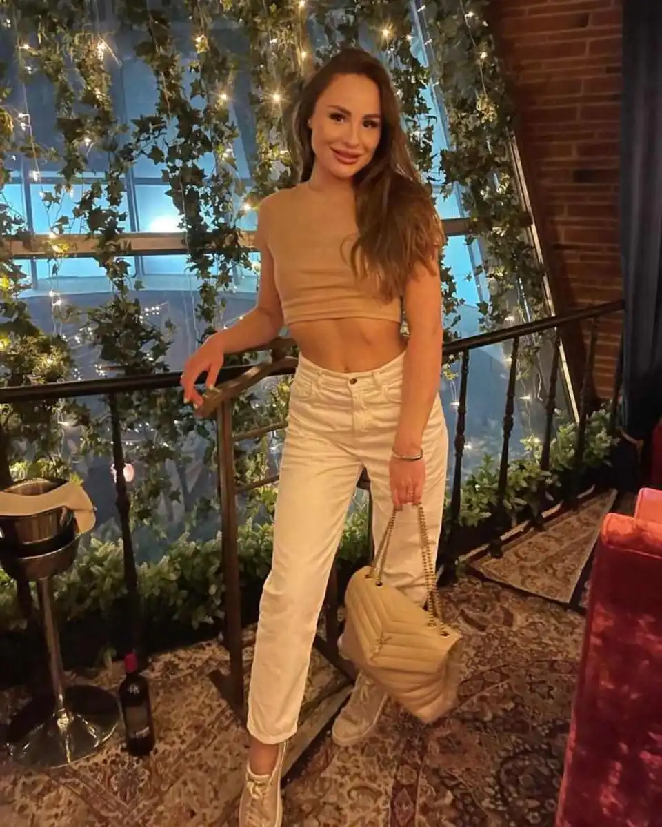 Виктория эскорт в городе Дубай