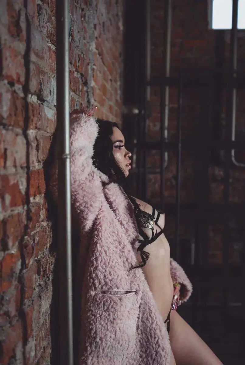 Зарина эскорт в городе Дубай