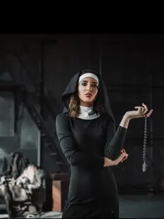 Zhenya escort a Dubai