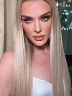 Zhenya Escort in Dubai